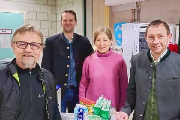 1000-Euro-Spende unterstützt Schulstartmodell